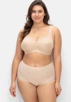 Miederslip mit Spitzeneinsatz vorn