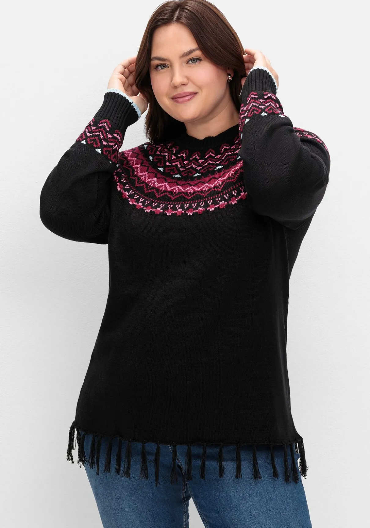 Norwegerpullover mit Fransen am Saum