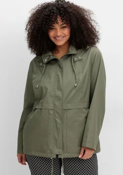 Outdoorjacke mit Kapuze und Stehkragen