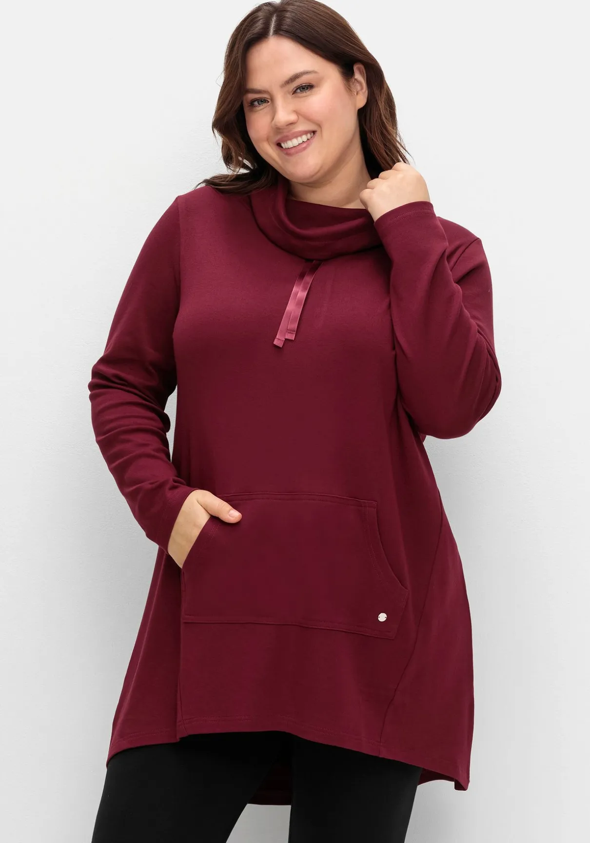 Oversize-Longshirt mit weitem Kragen und Tunnelzug