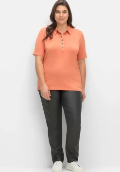 Poloshirt mit Metall-Druckknöpfen