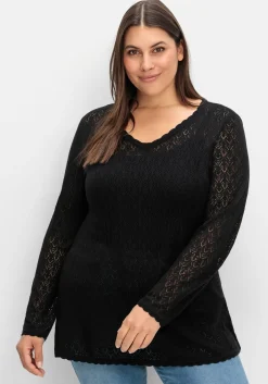 Pullover aus Ajourstrick, in leichter A-Linie