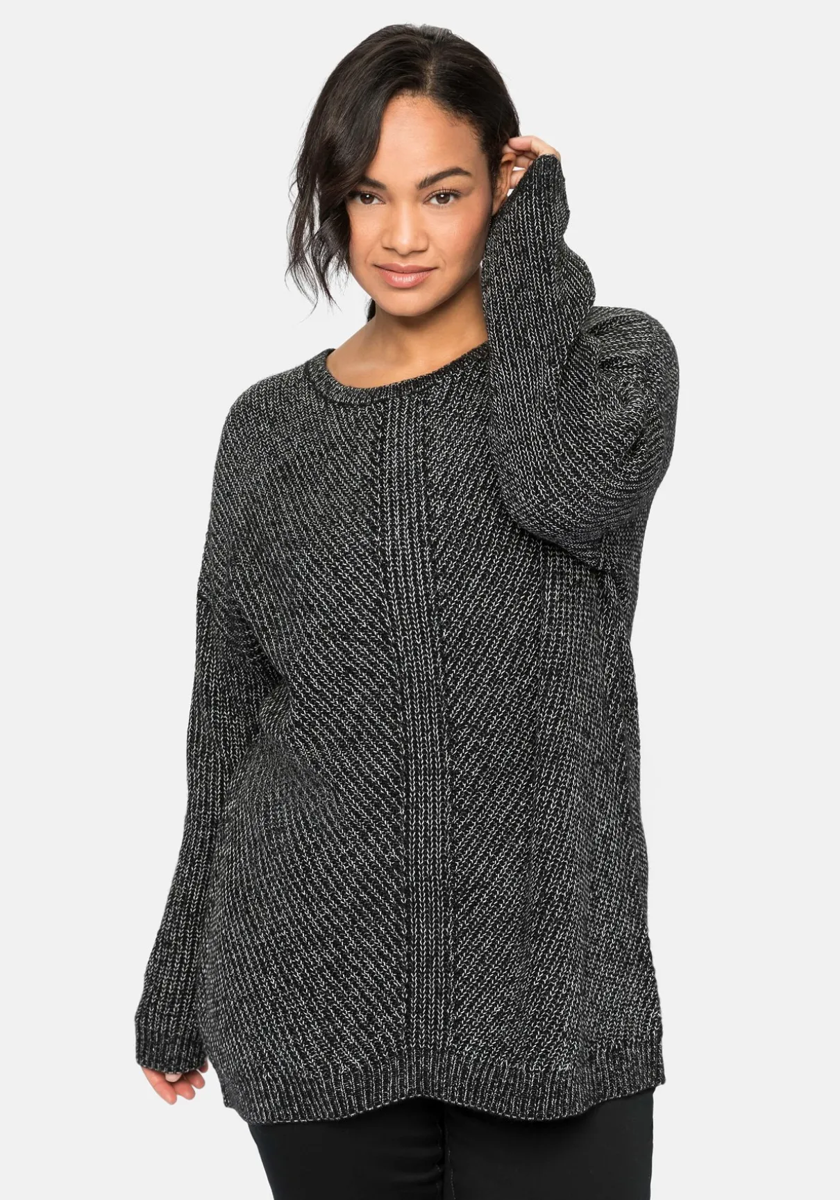 Pullover im Patentstrick, in melierter Optik