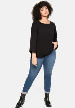 Pullover mit 7/8-Trompetenärmeln, aus Flammgarn