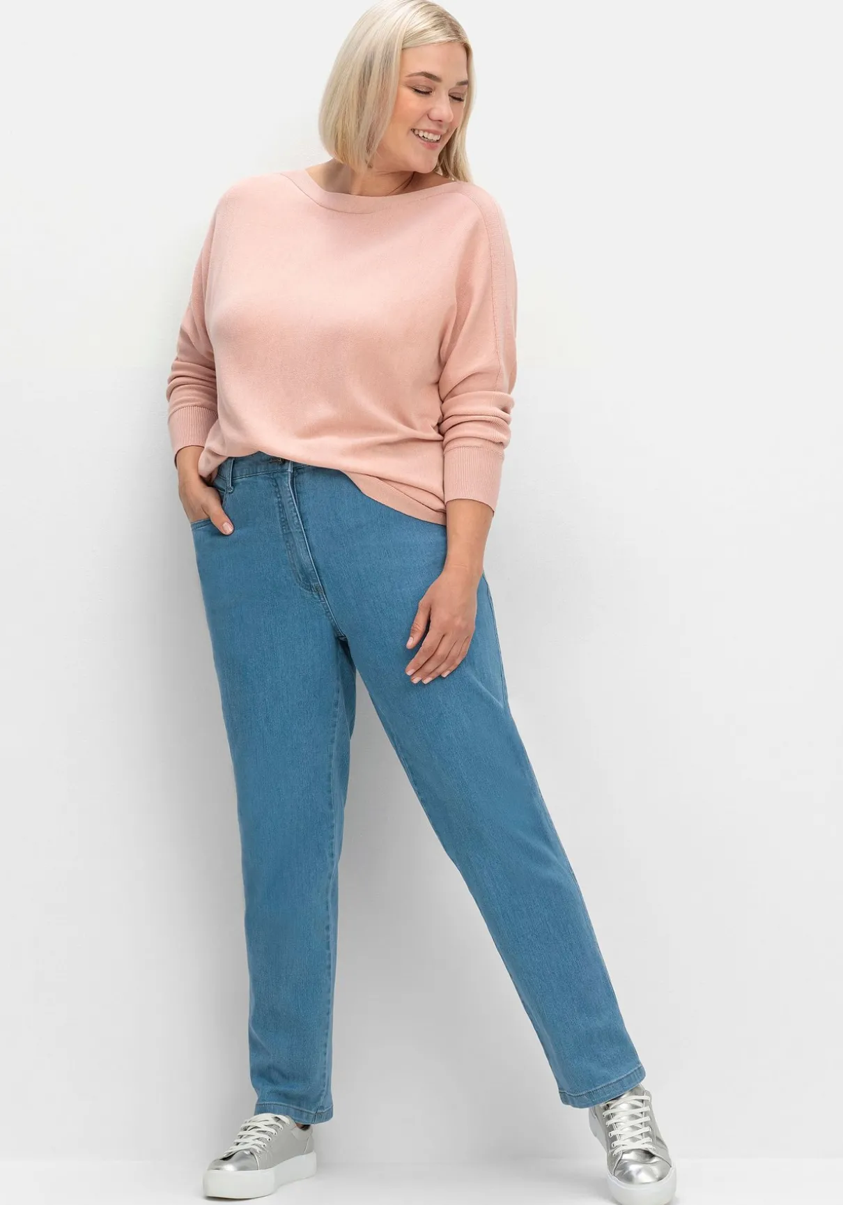 Pullover mit U-Boot-Ausschnitt