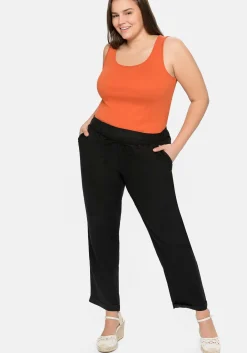 Schlupfhose im Leinen-Mix.