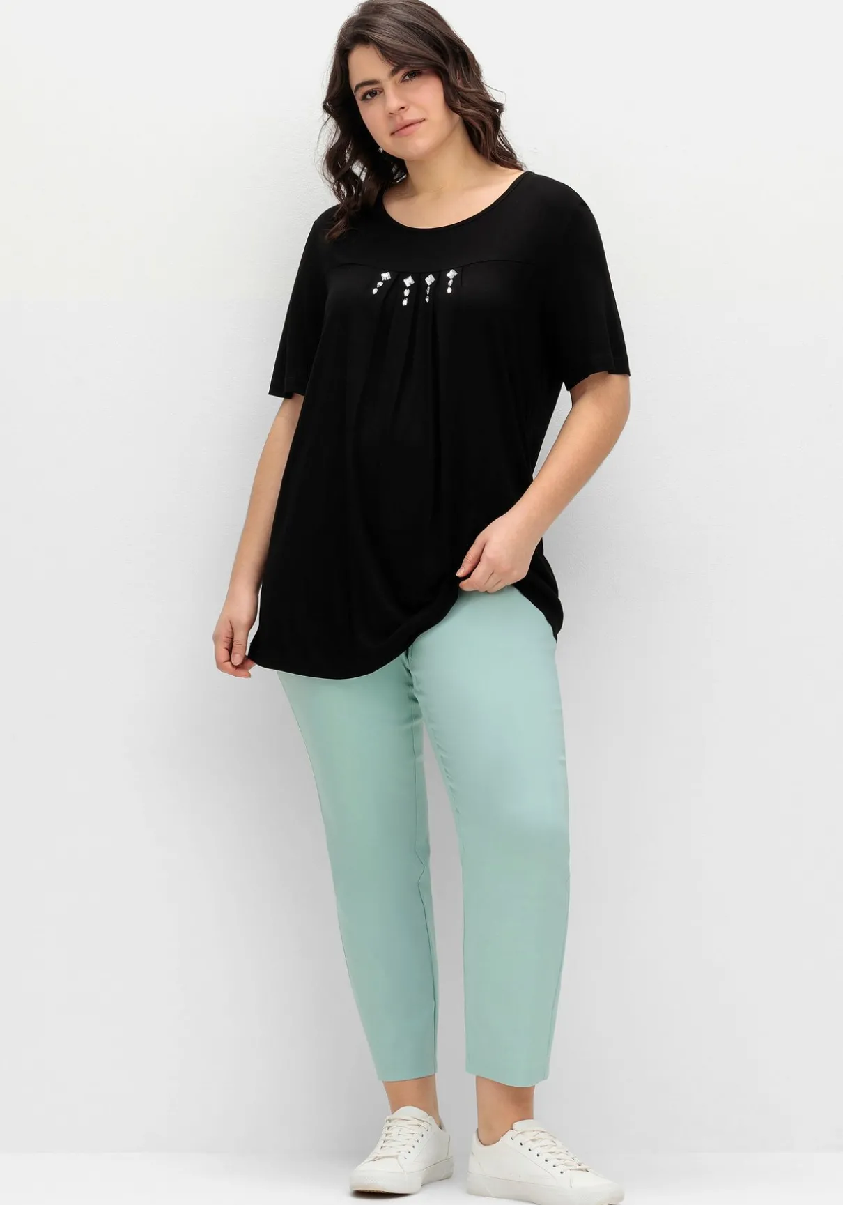 Schmale Bengalin-Schlupfhose mit dekorativem Bund