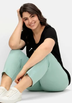 Schmale Bengalin-Schlupfhose mit dekorativem Bund