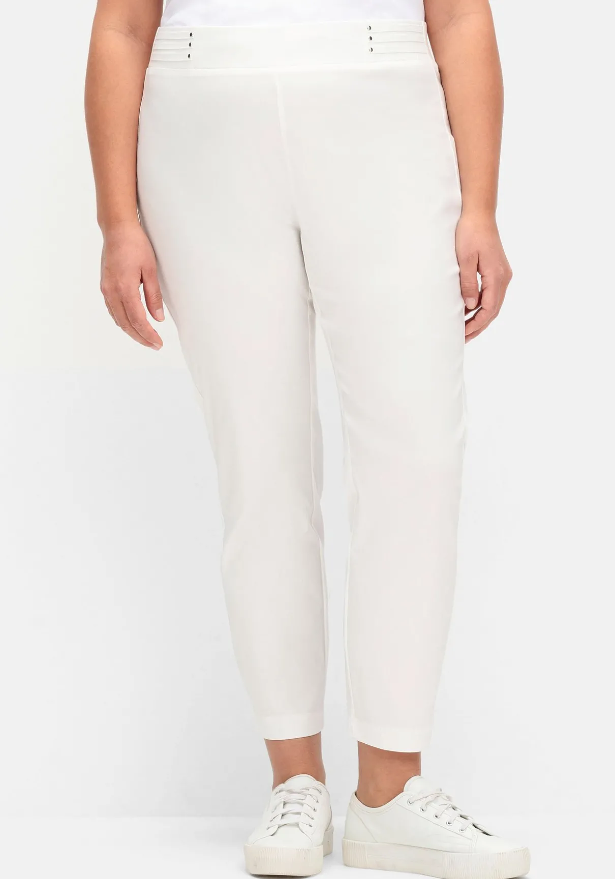 Schmale Bengalin-Schlupfhose mit dekorativem Bund