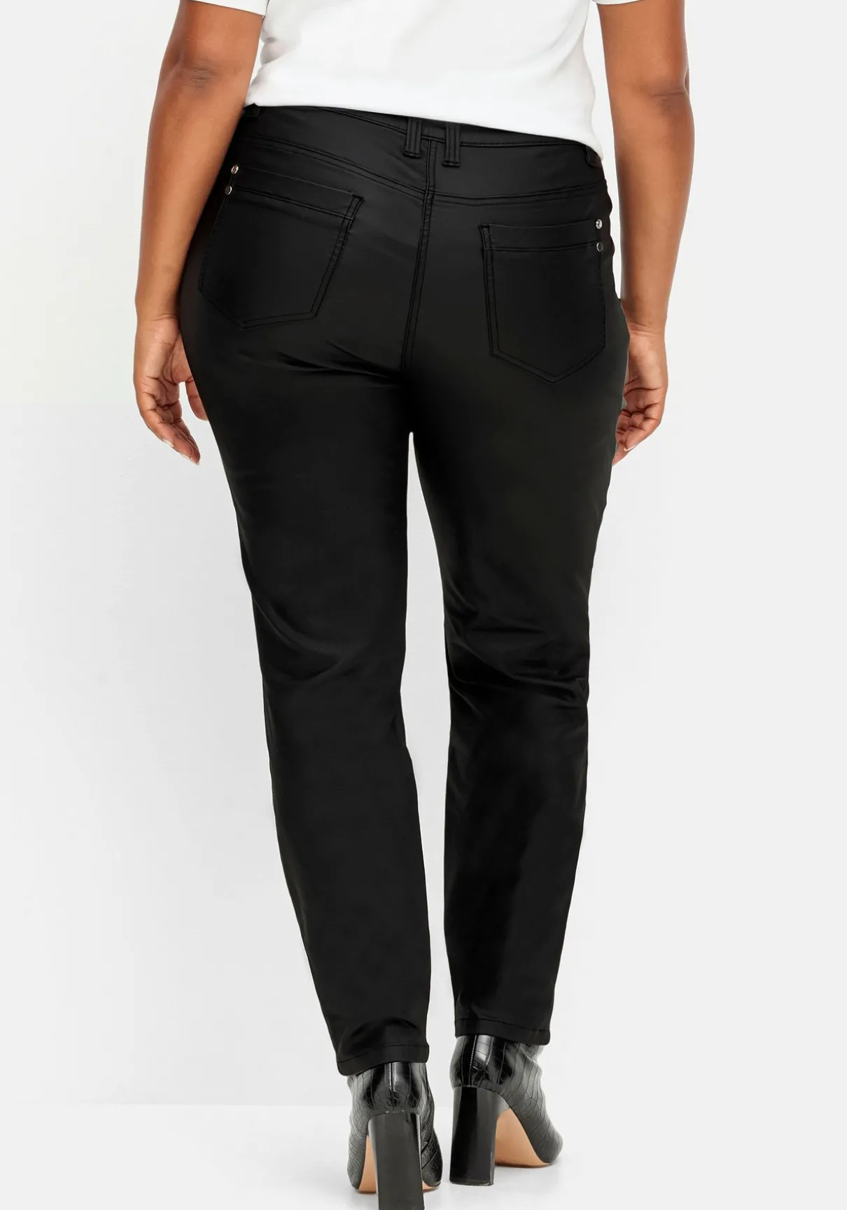 Schmale beschichtete Thermohose, innen angeraut