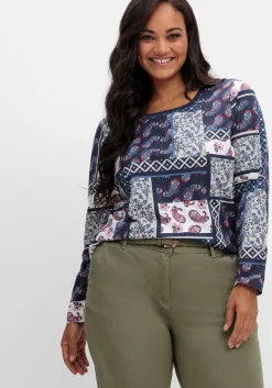 Schmale Chinohose mit Gürtel