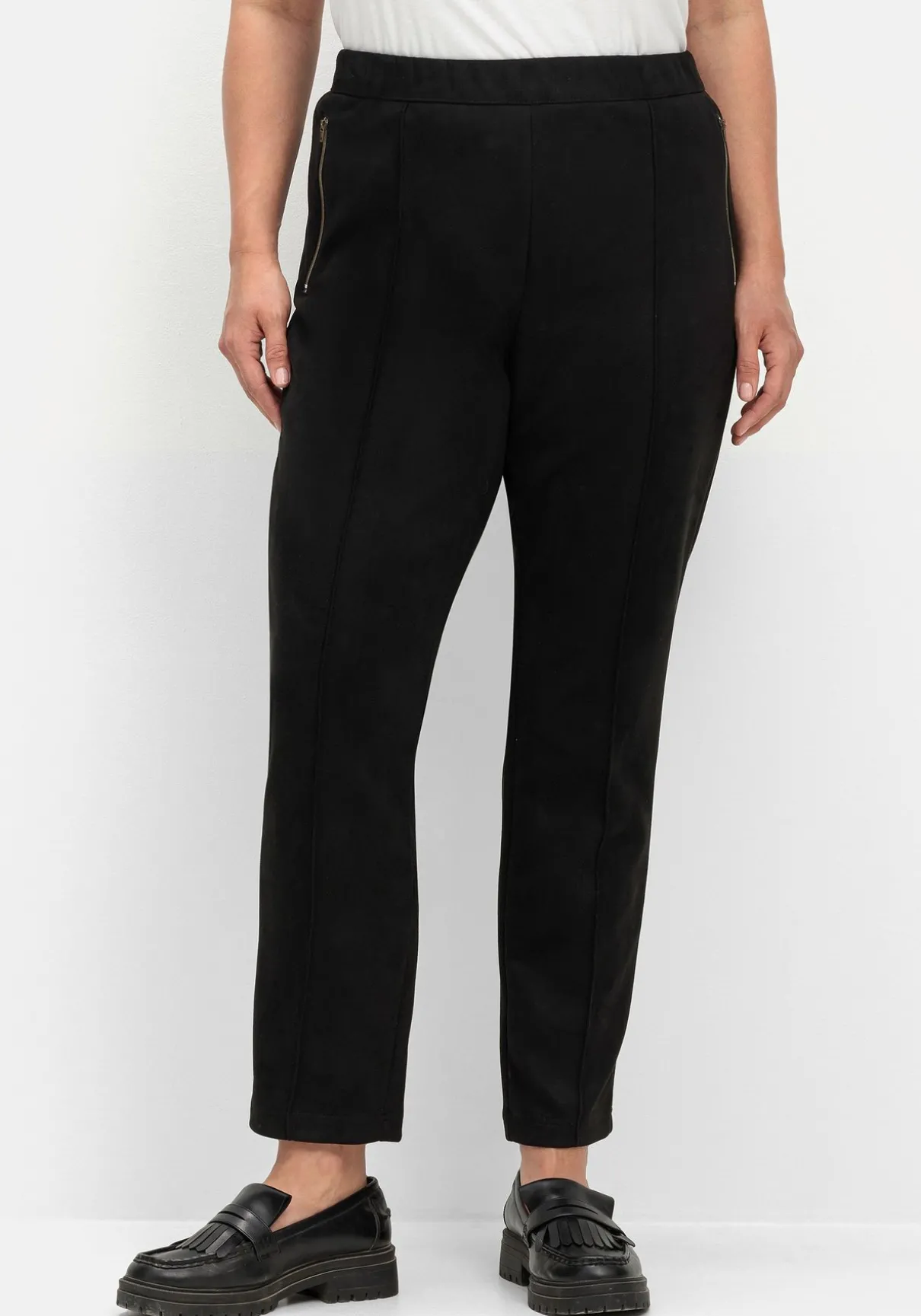 Schmale Hose in Velourslederoptik, mit Stretchbund