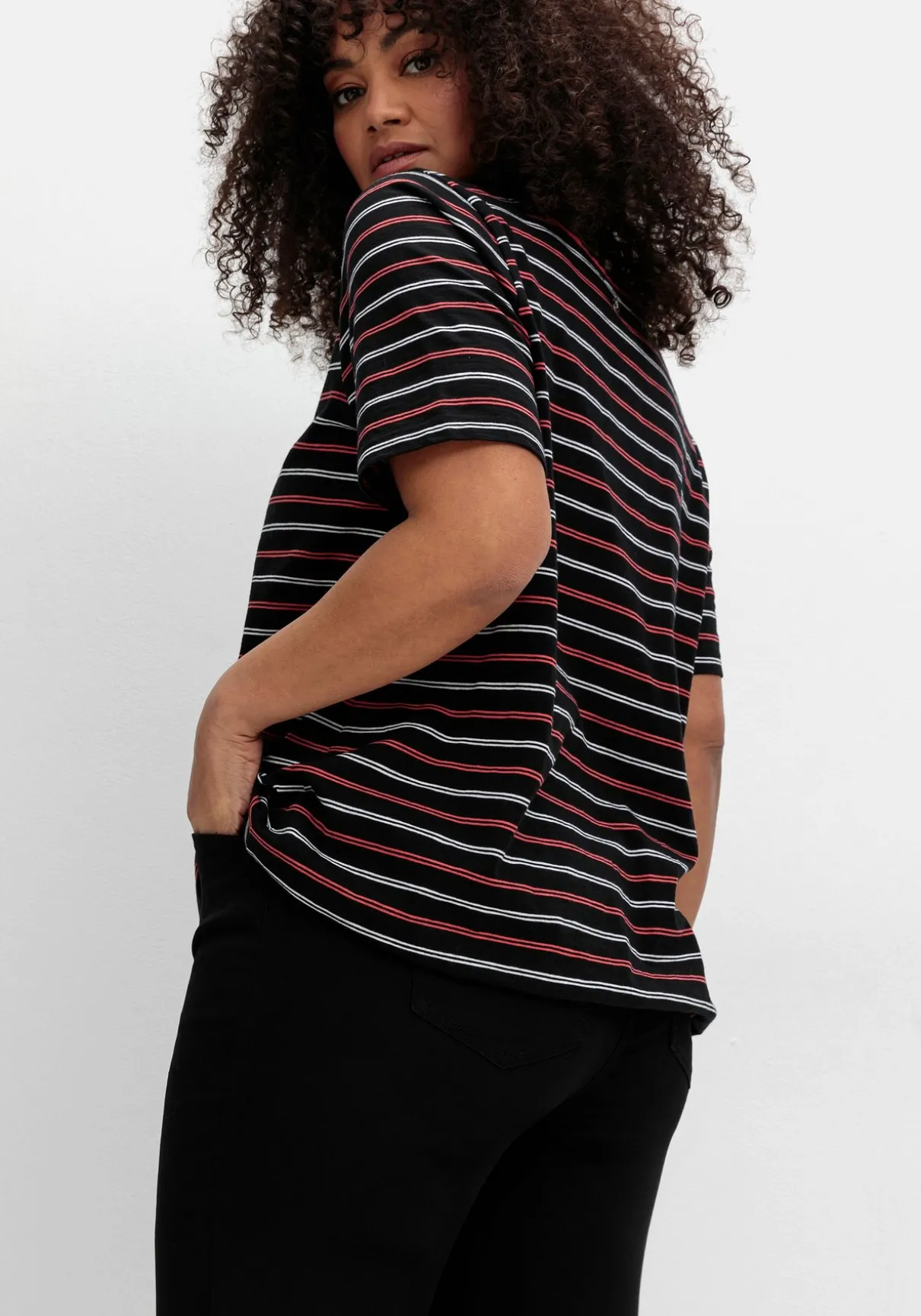 Schmale 7/8-Hose mit Gummibund