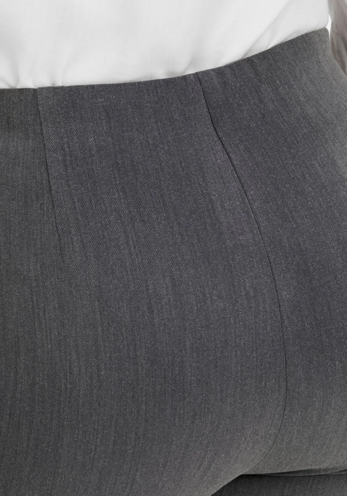 Schmale Hose mit Schlupfbund, in melierter Optik