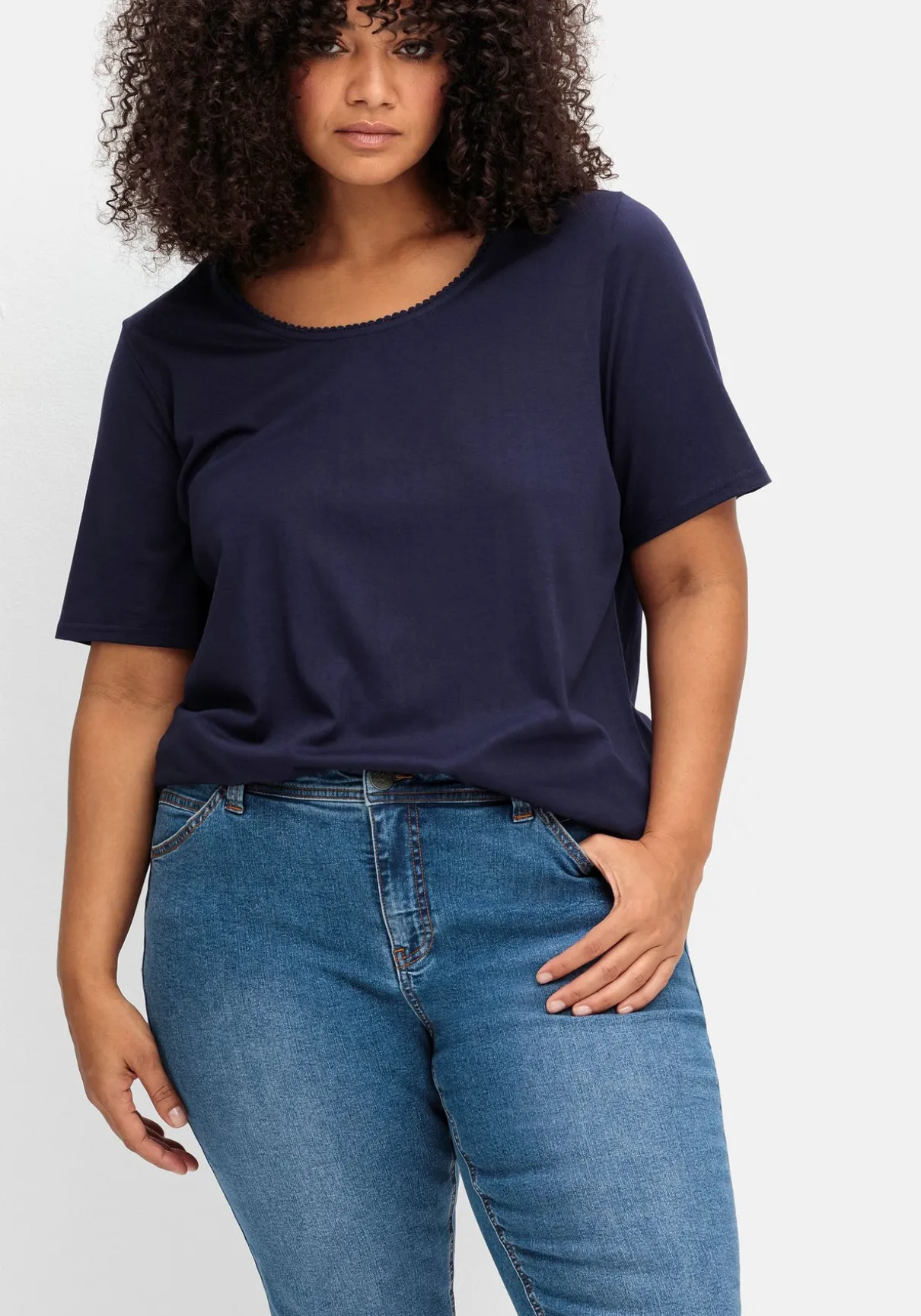 Schmale 7/8-Jeans im Curvy-Schnitt SUSANNE