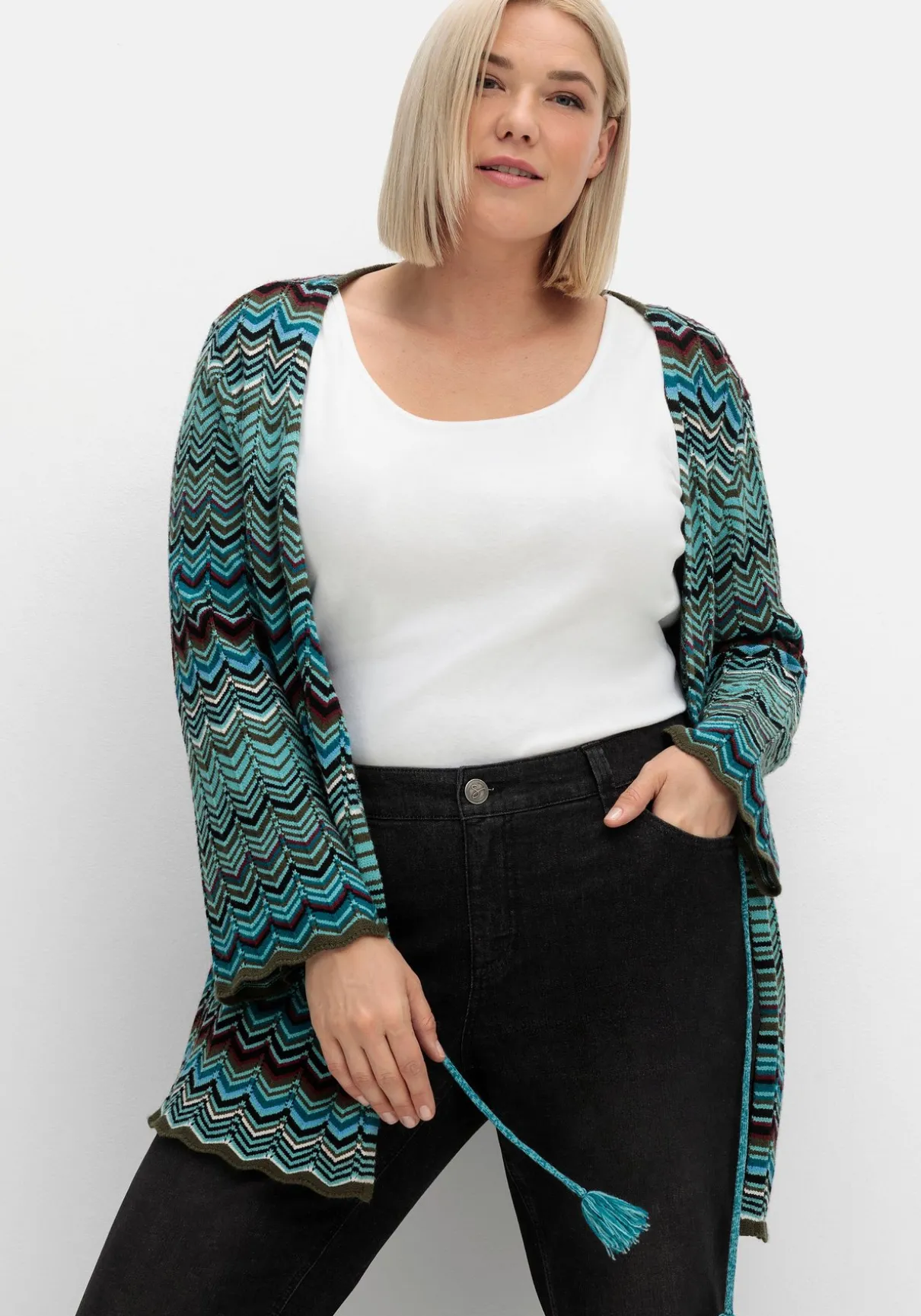 Schmale Jeans in Curvy-Schnitt VERENA