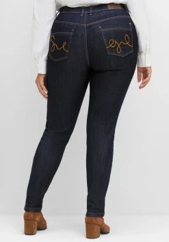 Schmale Jeans mit Kontrastnähten