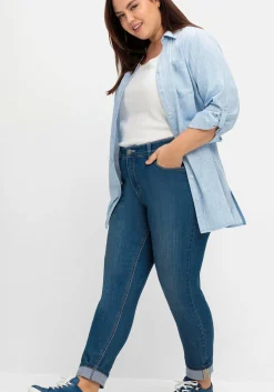 Schmale Jeans mit Kontrastnähten