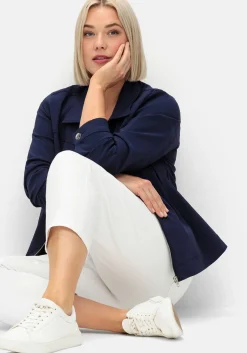 Schmale 7/8-Jeans mit Kontrasttape innen am Saum