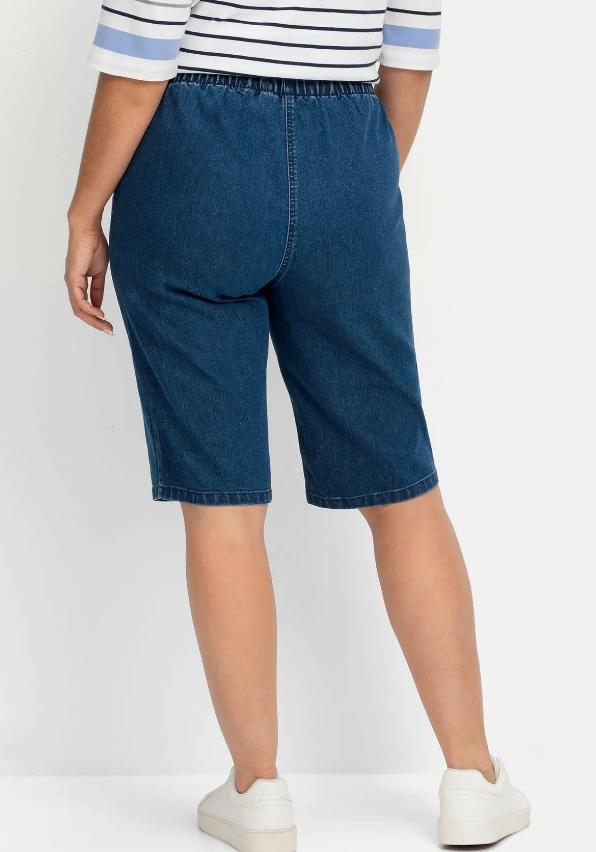 Schmale Jeans-Bermudas, mit Gummibund
