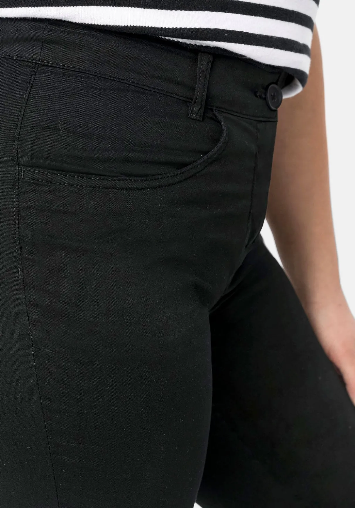 Schmale Stretch-Hose in 7/8-Länge