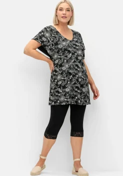 Set aus A-Linien-Shirt und Capri-Leggings