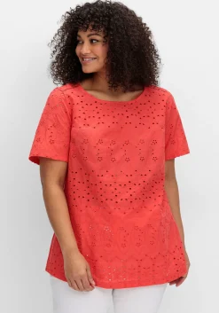 Shirt im Materialmix, mit Lochstickereien