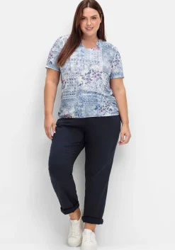 Shirt mit Alloverprint und V-Ausschnitt