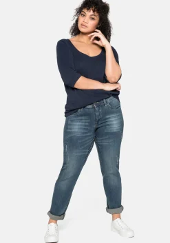 Shirt mit 3/4-Arm und weitem Rundhalsausschnitt