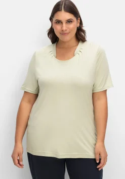 Shirt mit Faltenpartie am Stehkragen