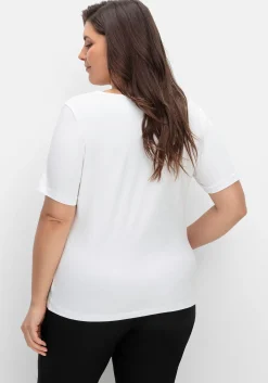 Shirt mit Spitze an V-Ausschnitt und Schulterbereich