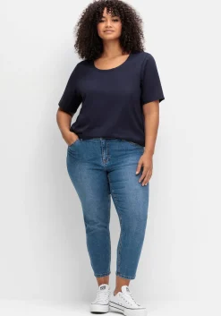 Shirt mit Spitzenborte am Ausschnitt