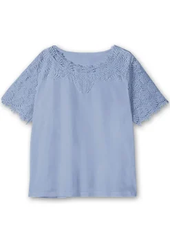 Shirt mit transparentem Spitzenbesatz