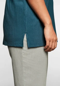 Shirt mit V-Ausschnitt, in Oversized-Form