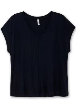 Shirt mit V-Ausschnitt und Zierpaspel vorn