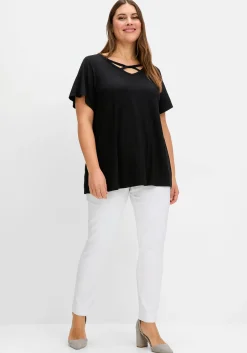 Shirt mit verziertem V-Ausschnitt