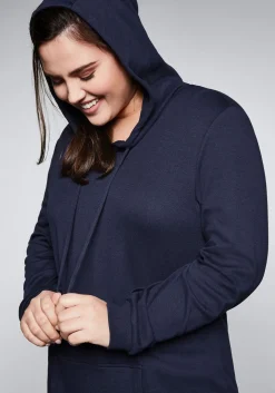 Shirtkleid mit Kapuze und Kängurutasche