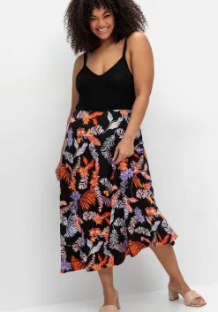 Sommerkleid mit Blumenprint, in Midilänge