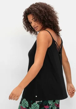 Spaghettitop mit tiefem Rückenausschnitt