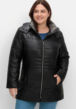 Steppjacke mit Kapuze und Flanell-Details