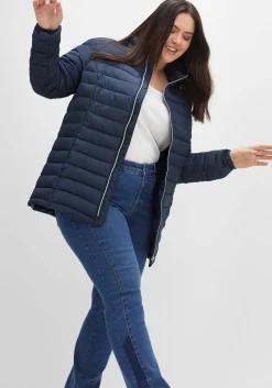 Steppjacke mit Stehkragen und Teilungsnähten