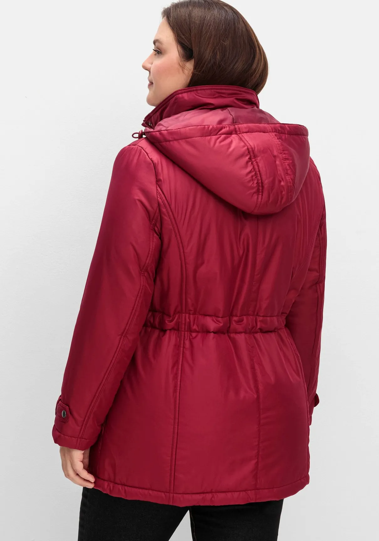 Steppjacke mit Tunnelzug in der Taille