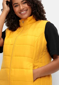 Steppweste in leicht taillierter Form