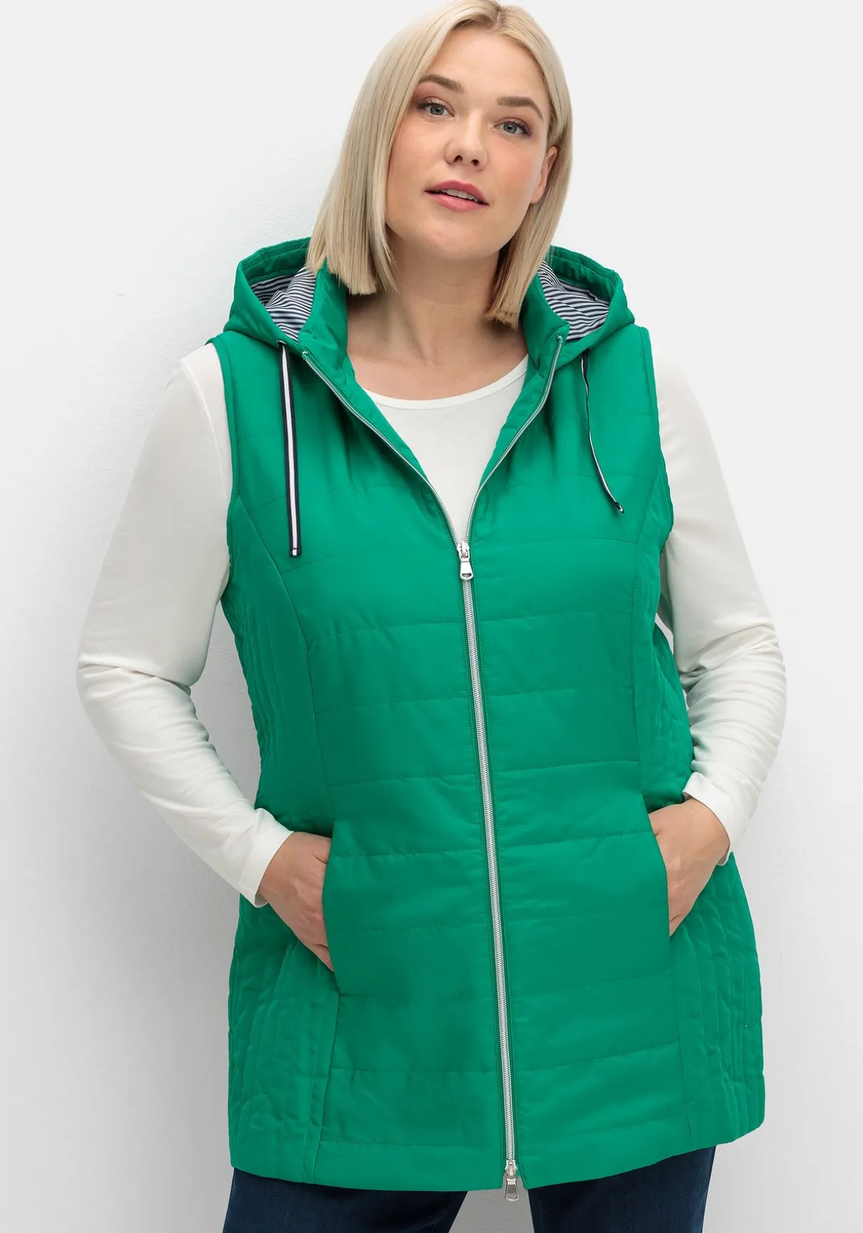 Steppweste mit gestreiftem Innenfutter