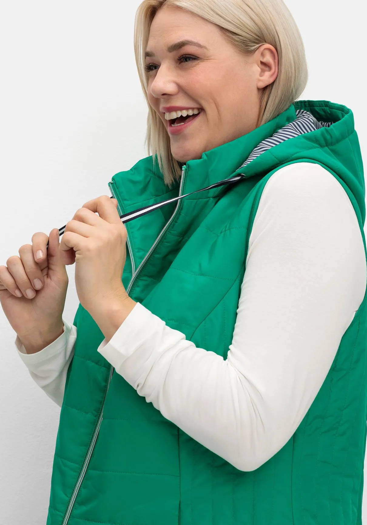 Steppweste mit gestreiftem Innenfutter