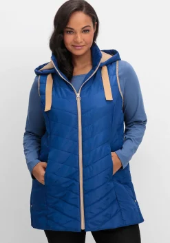 Steppweste mit Kapuze und Kontrastdetails