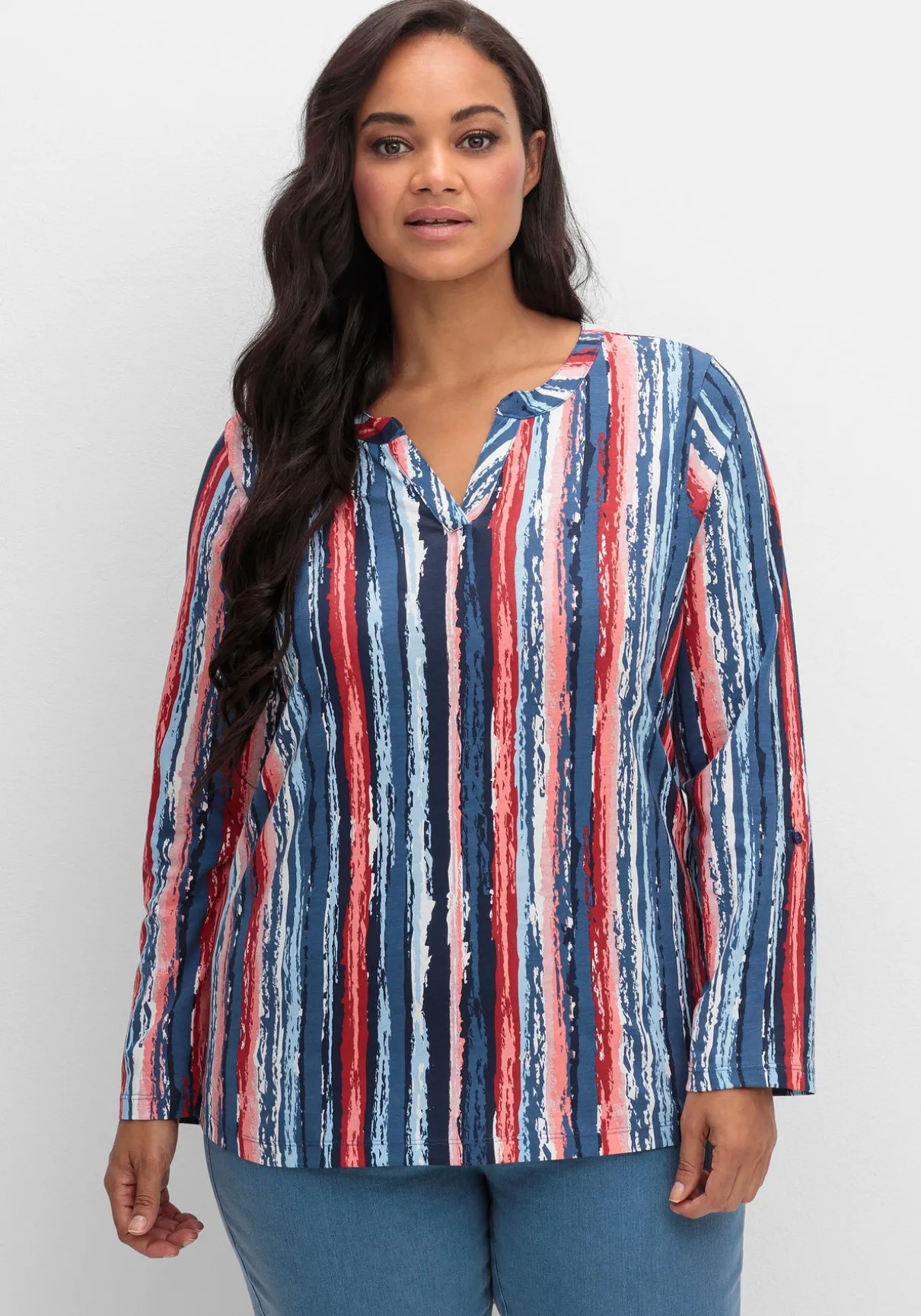 Streifenshirt im Batik-Look, mit Krempelärmeln