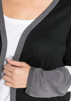 Strickjacke im Colourblocking-Stil, in offener Form