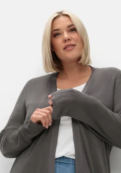 Strickjacke in verschlussloser Form, mit Taschen