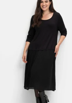 Strickkleid mit Plisseerock aus Chiffon